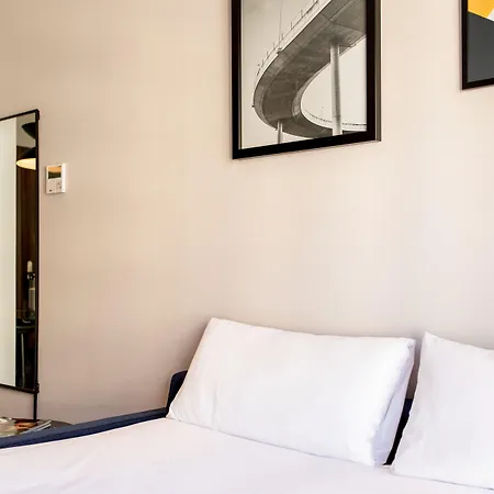 Ramirez Flats Апарт-отель 4*
