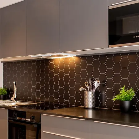 Ξενοδοχείο με διαμερίσματα Ramirez Flats 4*