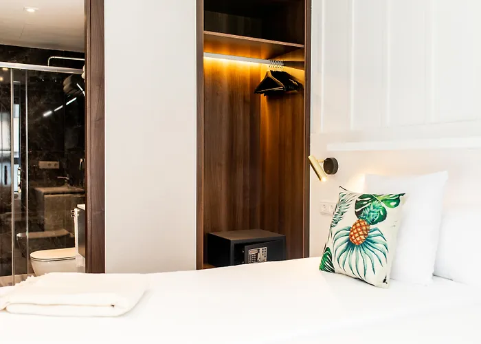 Ramirez Flats Apartmanhotel Valencia