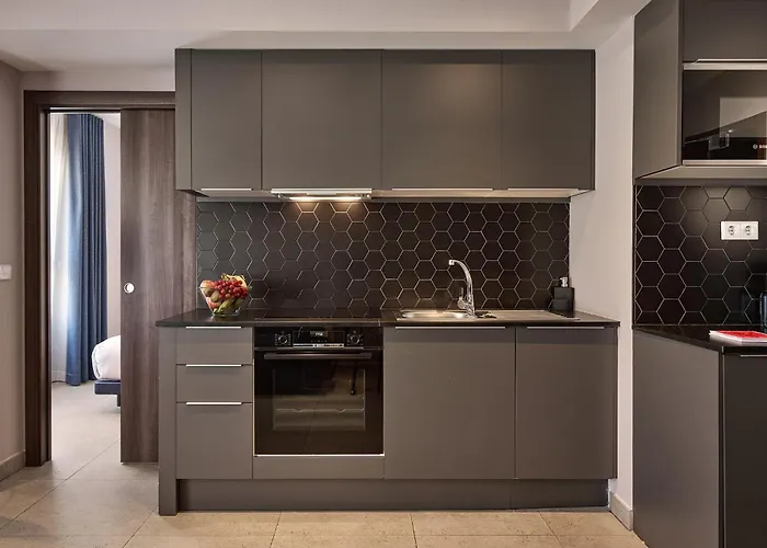 Ramirez Flats Apartmanhotel 4*