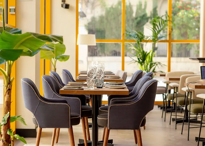 Ramirez Flats Apartmanhotel 4*