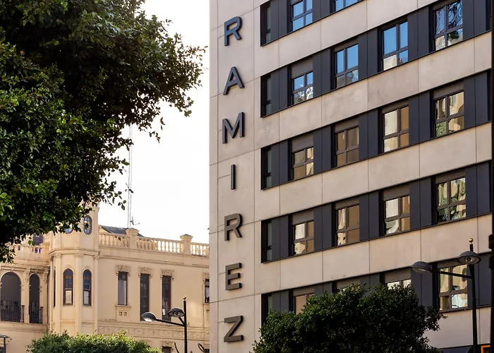 Ramirez Flats 4*