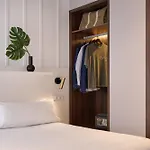 Ramirez Flats Aparthotel
