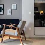 Ramirez Flats Aparthotel