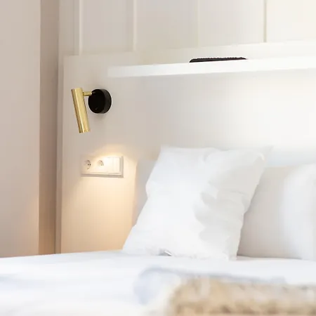 Aparthotel Ramirez Flats 4*