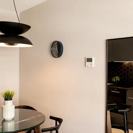 Ramirez Flats Apart Otel 4*