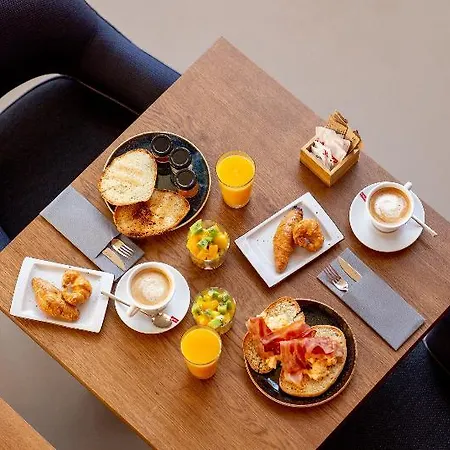 Apart Otel Ramirez Flats