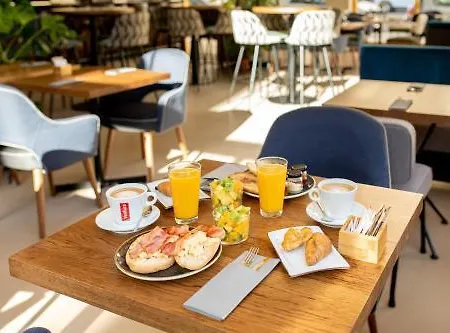 Ramirez Flats 4* Valensiya